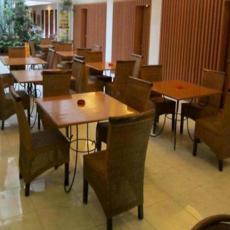 باندونج Hotel Progo المظهر الخارجي الصورة
